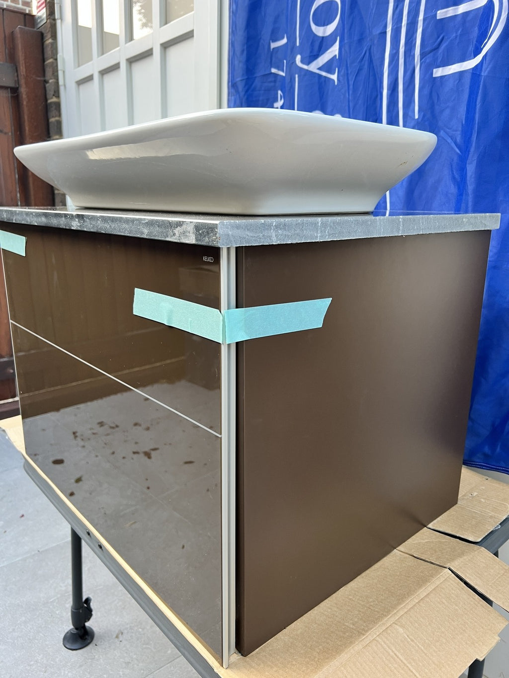 Keuco Royal Vanity Unit 650mm Mocca Glass + Granite Top & Basin 34050120000