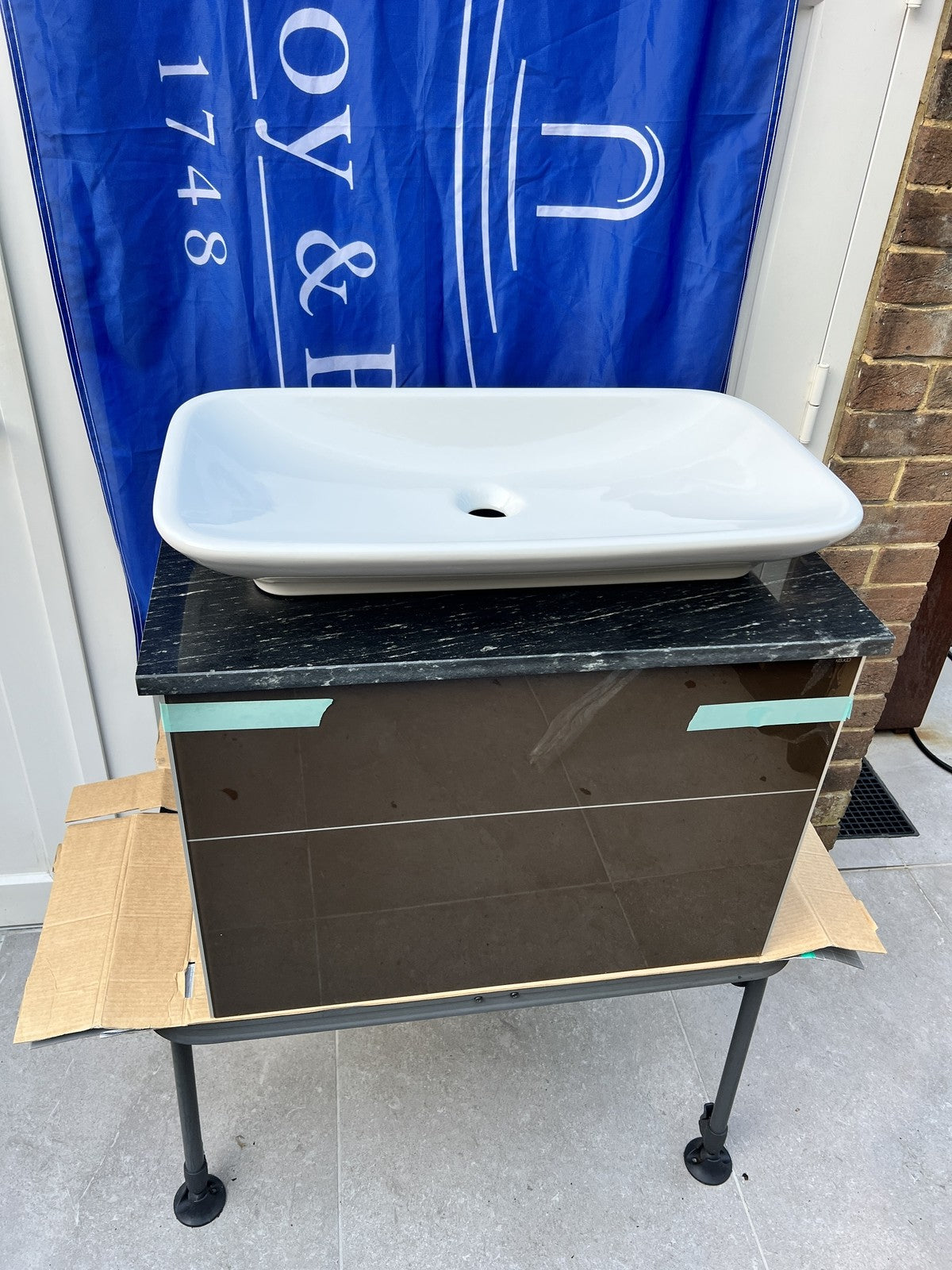 Keuco Royal Vanity Unit 650mm Mocca Glass + Granite Stone & Basin 34050120000