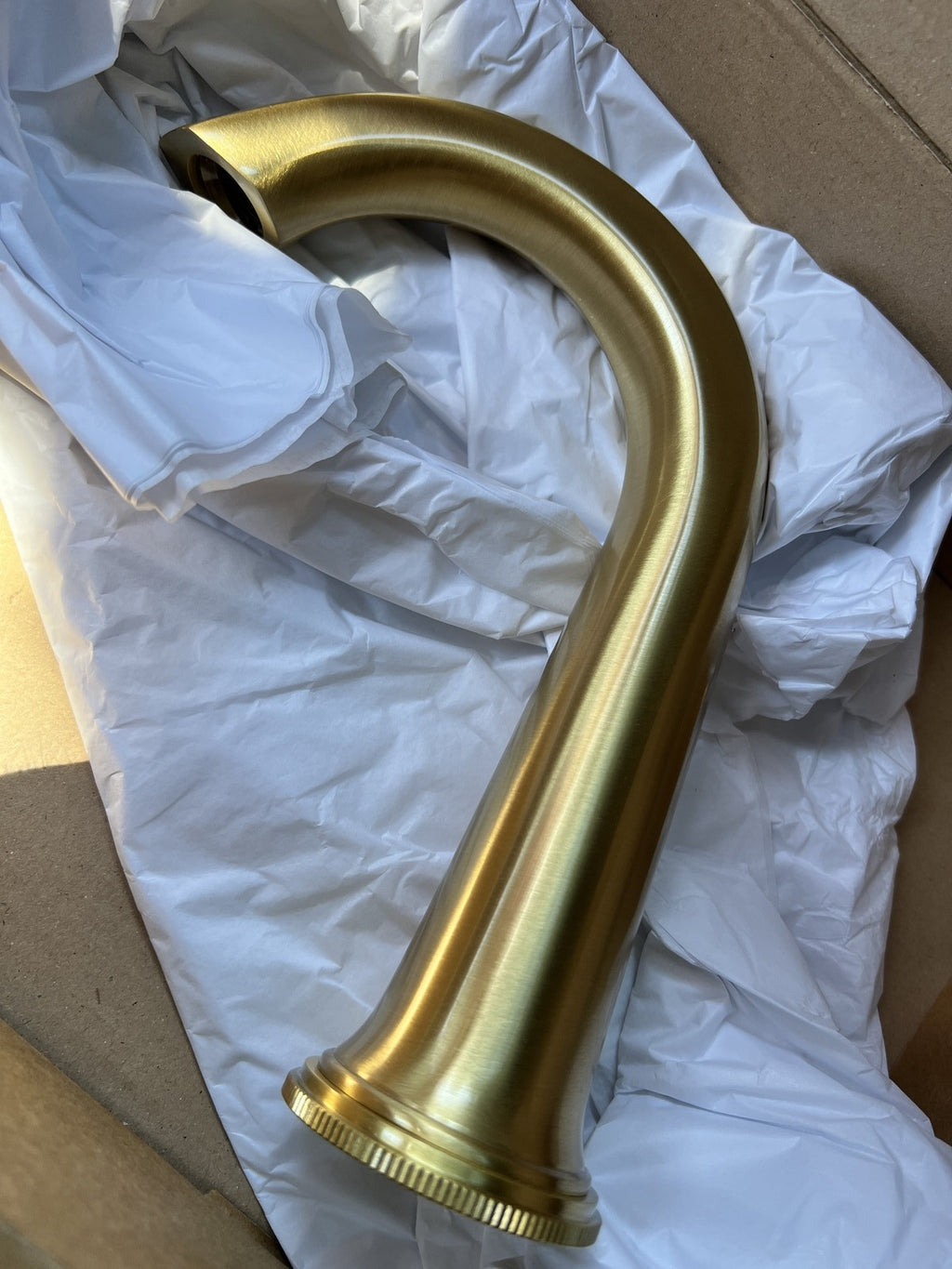 Samuel Heath Style moderne deck mixer with handles in Gold finish V6K16M-BGG