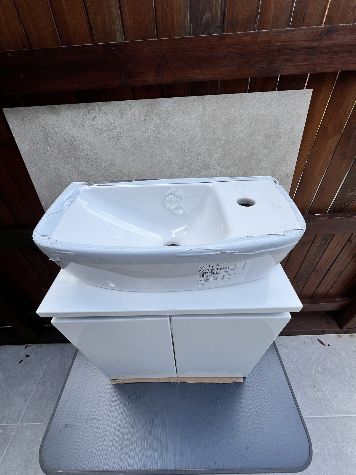 Vitra Shift 500mm Cloakroom Vanity Unit - Wall Hung 2 Door Unit ONLY 65523