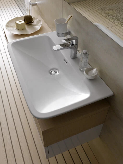 TOTO MH LW10069G washbasin shown in a bathroom setting