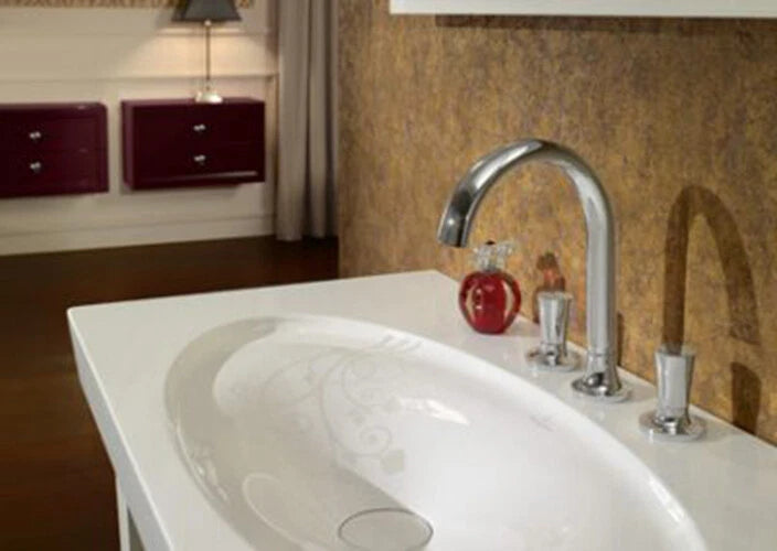 Villeroy & Boch La Belle La Rose washbasin 6124.A1.MH – bathroom installation view